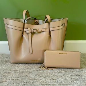 MICHAEL Michael Kors genuine leather tote and matching wallet (never used)